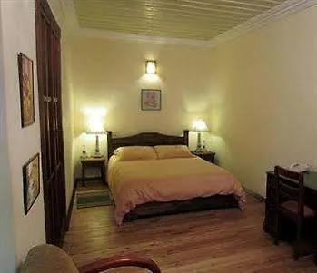 לינה וארוחת בוקר קואנקה Hotel Casa Ordonez